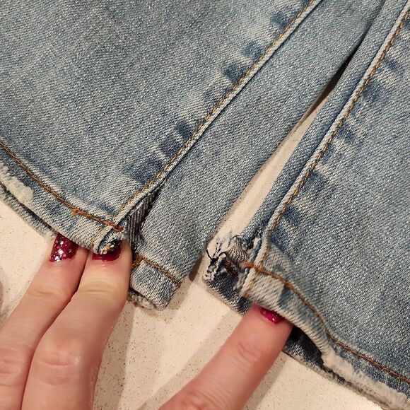 Lightwash American Eagle slim bootcut jeans size 10L - Picture 13 of 13